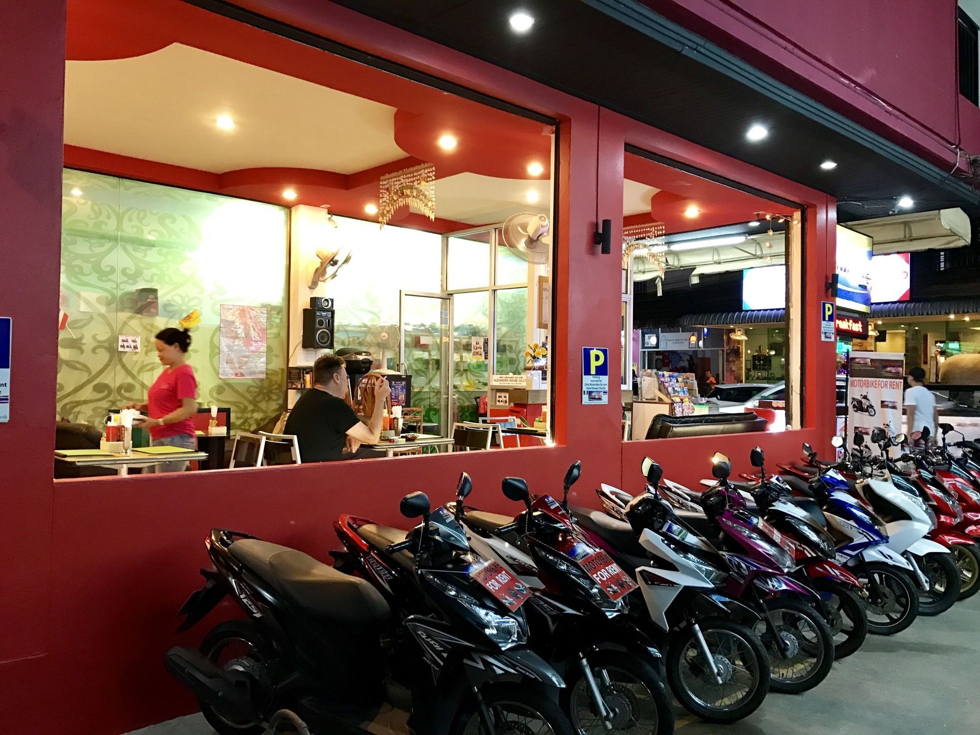 Ramaz Hotel パトン エクステリア 写真
