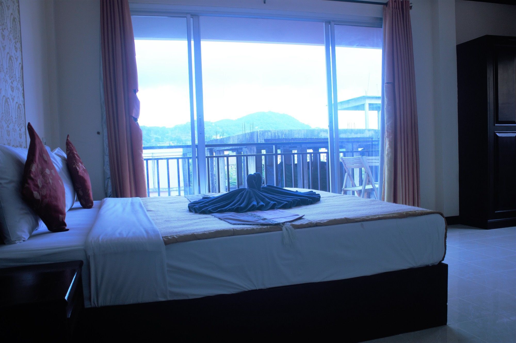 Ramaz Hotel パトン エクステリア 写真